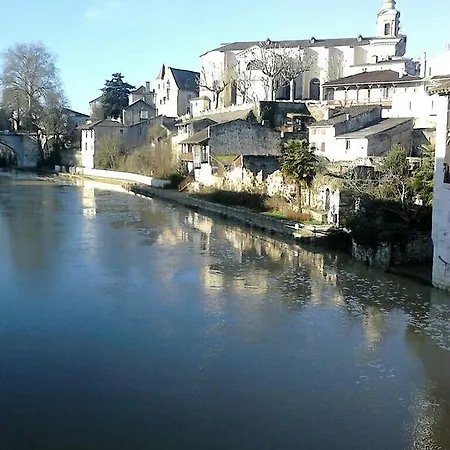 Fleurette Apartman Nérac